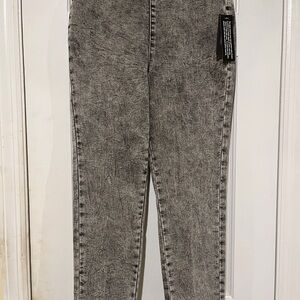NWT G by Giuliana High Rise Charcoal Ankle Jeans
